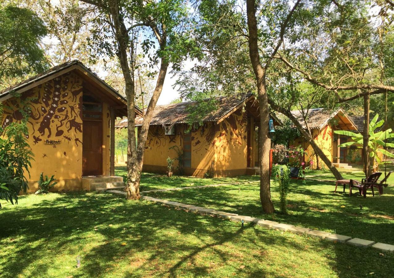 Sat Nam Village Eco-Hotel Sigiriya Exterior foto